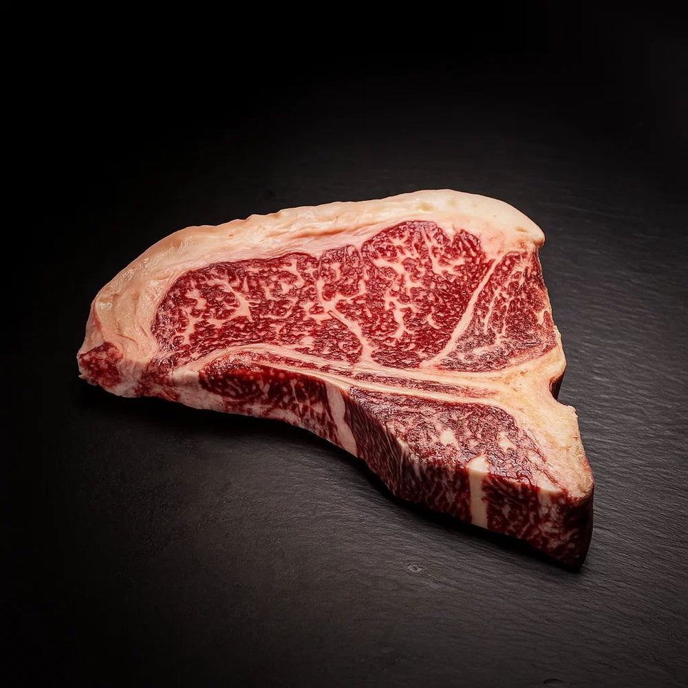 Wagyu T - Bone Steak, dry - aged - Angus - Beef Loxten